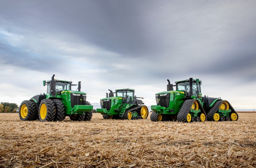 New John Deere 9R Series tractors - group <br> Image source: John Deeere 