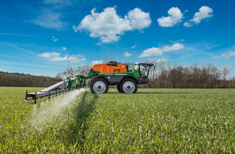 The new Pantera 4504 sets the highest standards in precision plant protection application and operational comfort. <br> Image source: AMAZONEN-WERKE H. Dreyer GmbH & Co. KG