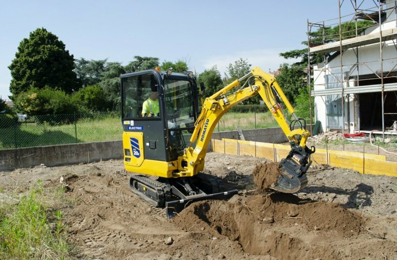 Komatsu PC20E-6<br>IMAGE SOURCE: Komatsu Germany GmbH