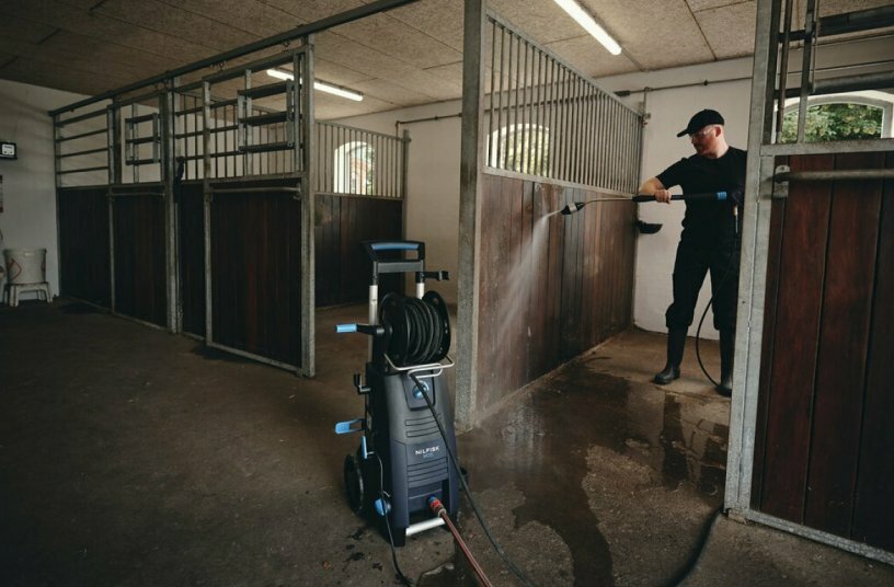 Nilfisk MC 2C-150/650 XT<br>IMAGE SOURCE: Nilfisk