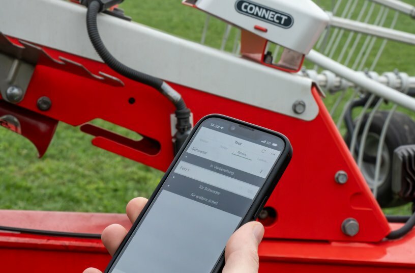 An essential tool for modern, efficient and successful grassland management.<br>IMAGE SOURCE: PÖTTINGER Landtechnik GmbH
