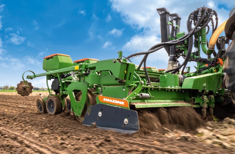 The rotary cultivator provides an ideal seedbed even under difficult conditions<br>BILDQUELLE: AMAZONEN-WERKE H. DREYER SE & Co. KG