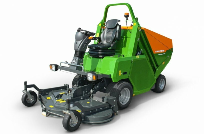 AMAZONE now offers the BladeCut rotary mower for the self-propelled Profihopper 1500.<br>IMAGE SOURCE: AMAZONEN-WERKE H. DREYER SE & Co. KG
