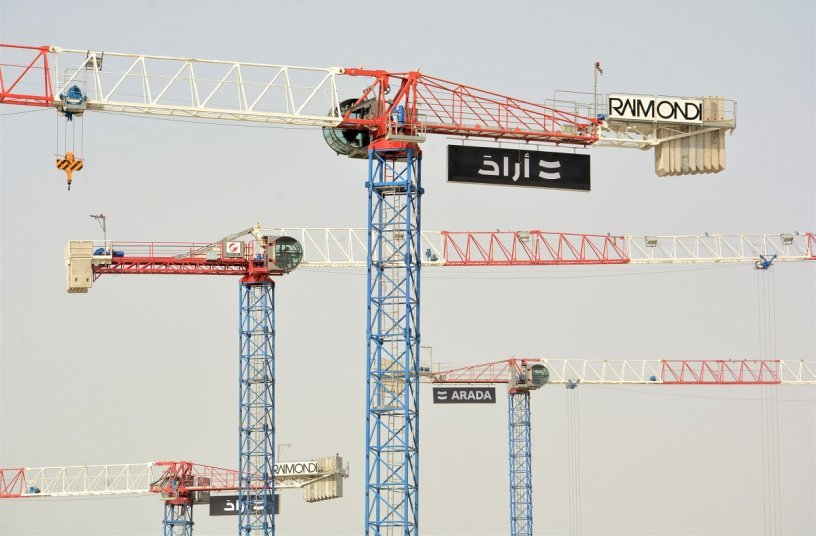 Raimondi Middle East erects eleven cranes at Aljada in Sharjah UAE <br> Image source: Raimondi Cranes