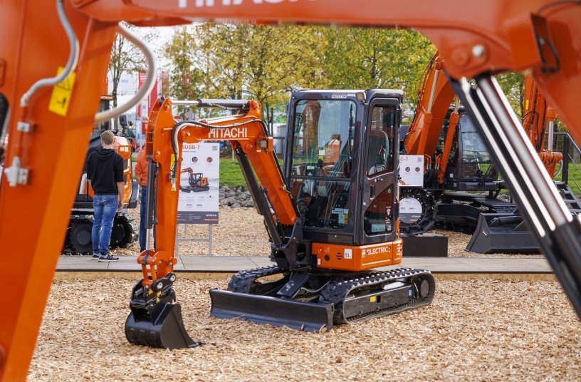 Hitachi presents prototype two-tonne electric excavator at Bauma<br>IMAGE SOURCE: Hitachi Construction Machinery (Europe) NV