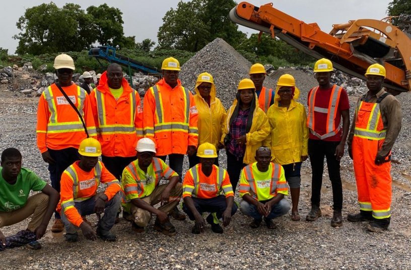 The Tropic Mining & Quarry team paticularly praises the ease of use and good accessibility for maintenance work on Rockster’s crushing plants. <br> Image source: MB Crusher Press Office