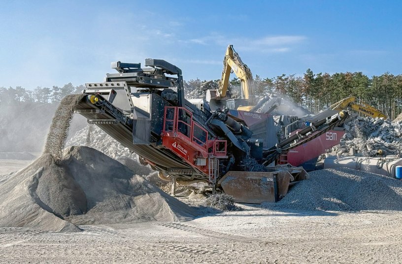 New auxiliary equipment makes the REMAX 600 large 600-t/h impact crusher extremely efficient in recycling applications.<br>IMAGE SOURCE: SBM Mineral Processing GmbH