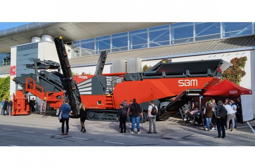 Successful “Sales Fair” | LECTURA Press