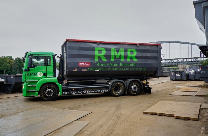 Das Frankfurter Recyclingunternehmen RMR erhielt vor nun über einem Jahr die ersten beiden Sirch Powerbox Container aus Hardox® 500 Tuf.<br>BILDQUELLE: SSAB Swedish Steel GmbH