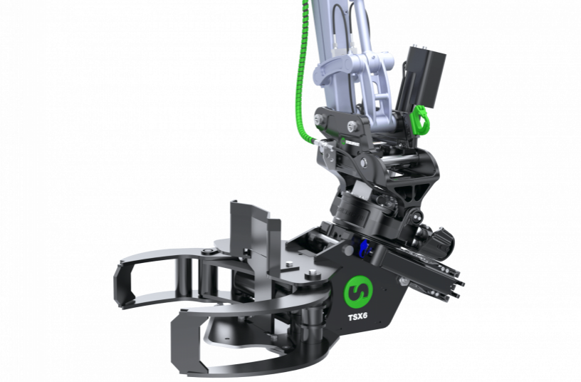 Steelwrist X07 tiltrotator and TSX6 tree shear with SQ40 interface tilted on excavator<br>IMAGE SOURCE: Steelwrist AB