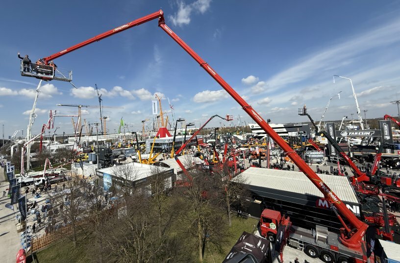 Innovationsschub auf der bauma 2025: RUTHMANN stellt neue HF-Hybrid-Baureihe vor – Verkaufsstart mit dem STEIGER® T 570 HF Hybrid<br>BILDQUELLE: Ruthmann Holdings GmbH