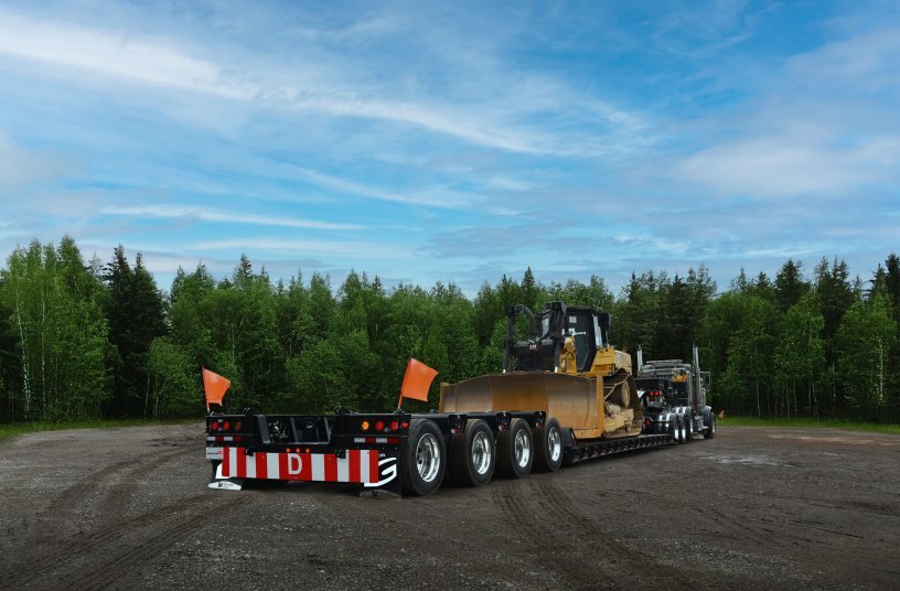 Step Deck Trailer<br>IMAGE SOURCE: GINCOR Werx