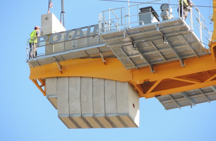 Strabag deploys Potain MDT 809 topless crane for FAIR particle accelerator facility construction in Germany <br> Image source: MANITOWOC COMPANY, INC.