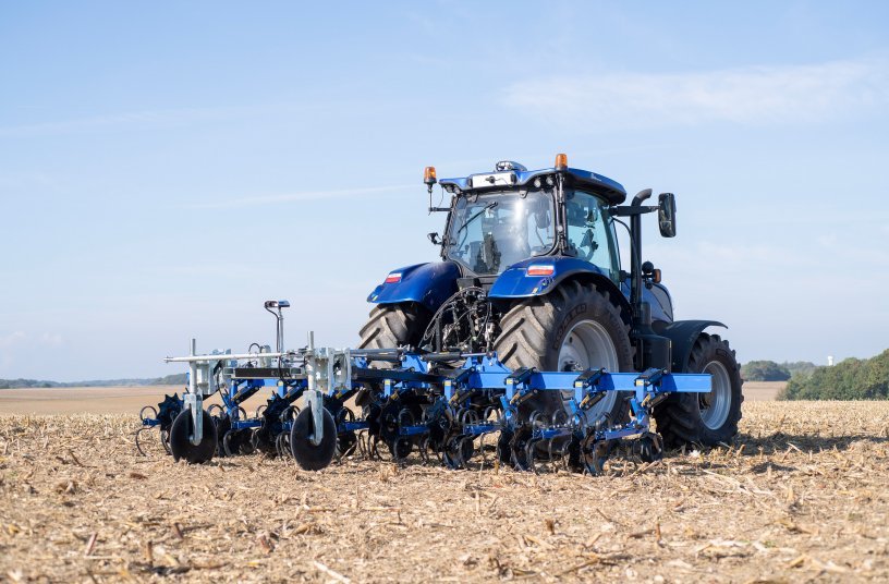 T8 with Raven Autonomy<br>IMAGE SOURCE: New Holland Agriculture