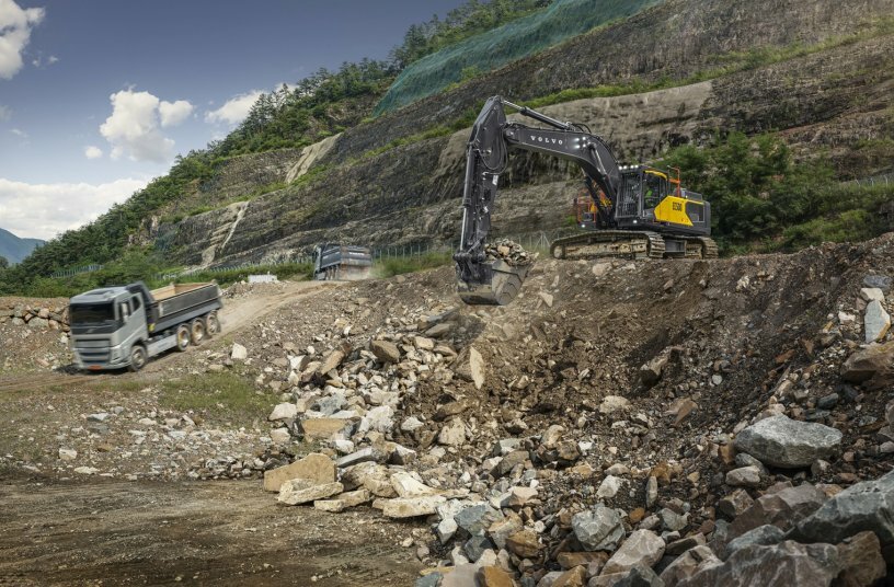 The new EC500<br>IMAGE SOURCE: Volvo Construction Equipment
