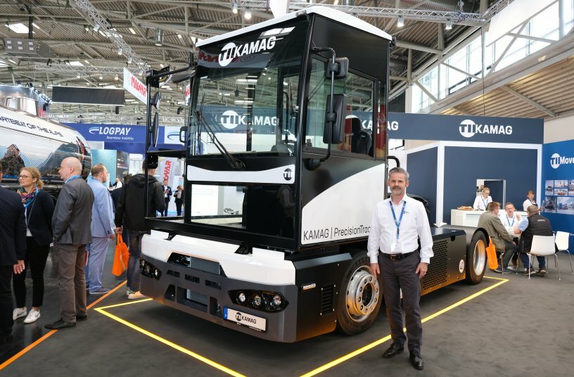 Important showcase event for KAMAG PT: terminal tractor impresses with enormous user value<br>IMAGE SOURCE: TII Group