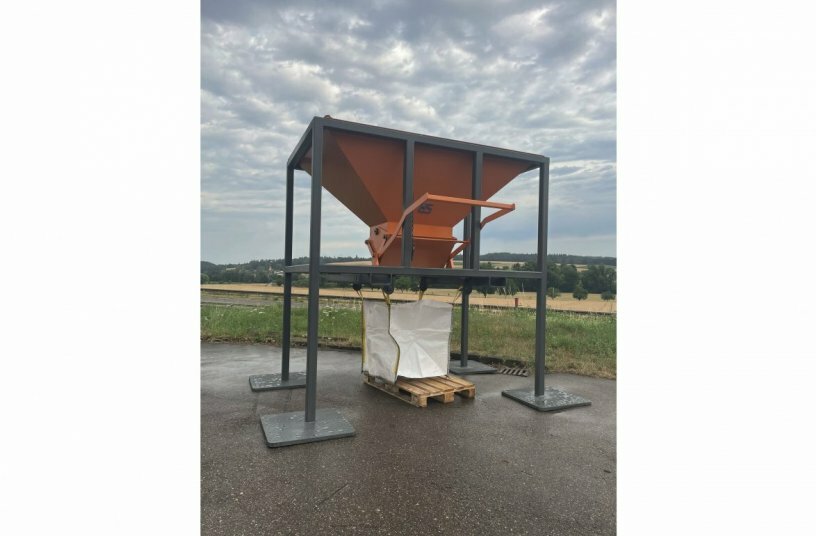 New Development from HS-Schoch: Custom-Configurable Filling Hopper