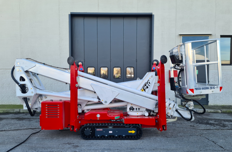 New Spider lift TZX 210<br>IMAGE SOURCE: Palazzani Industrie S.p.A.