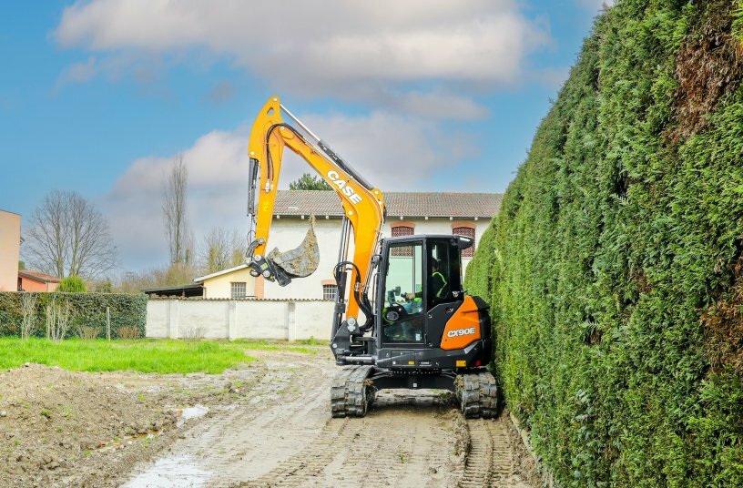 CASE Construction Equipment CX90E midi excavator<br>IMAGE SOURCE: CASE Construction Equipment