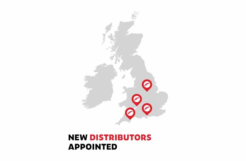 UK distributors SENZA BANDE<br>IMAGE SOURCE: FPT Industrial S.p.A.