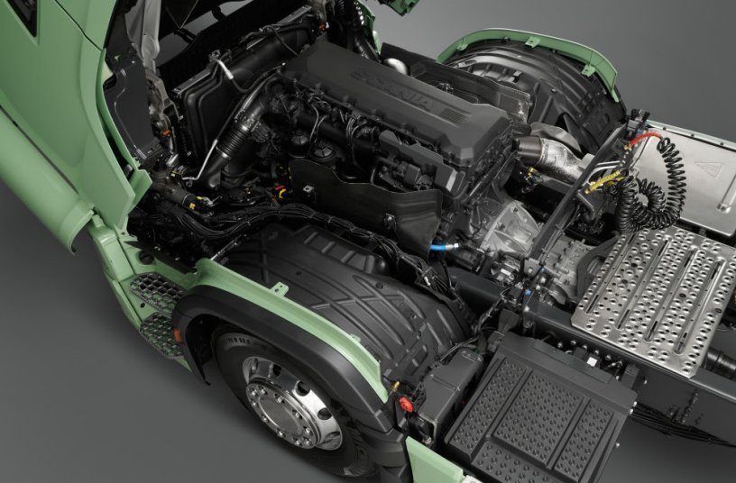 Mit verbesserter Motorleistung und führender Abgasregelung durch das Twin-SCR-System von Scania setzt der 13-Liter-Motor den neuen Branchenstandard für den thermischen Wirkungsgrad.<br>Bildquelle: Scania Deutschland Österreich
