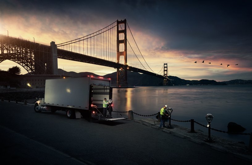 WALTCO WDV at Golden Gate Bridge<br>IMAGE SOURCE: Cargotec Corporation; Hiab