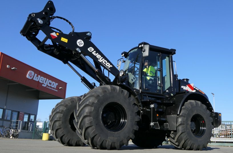 Weycor will be showing the Black Edition version of the AR 680 performance giant at its Bauma stand in FN 1016/3.<br>IMAGE SOURCE: Atlas Weyhausen GmbH