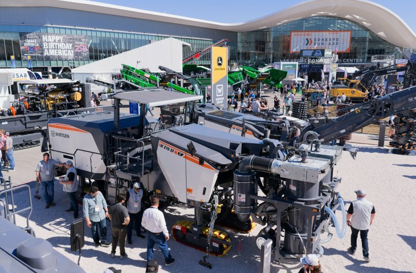With the Wirtgen large milling machine W 210 XF with Precision Grinding, customers have access to an entire range of new applications. <br>IMAGE SOURCE: WIRTGEN GROUP