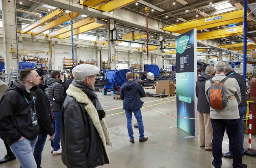 Visitors on the guided tour of the Kleemann plant were particularly impressed by the sheer size of the production workshops. <br>IMAGE SOURCE: WIRTGEN GROUP