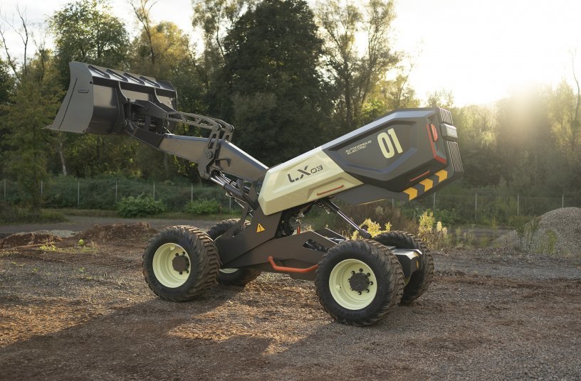 The LX03 with its unique scissor frame. <br> Image source: Volvo Construction Equipment Germany GmbH