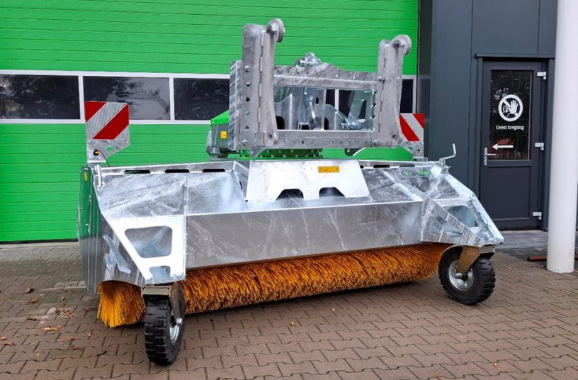 ZOCON Sweeper 300XL<br>IMAGE SOURCE: ZOCON