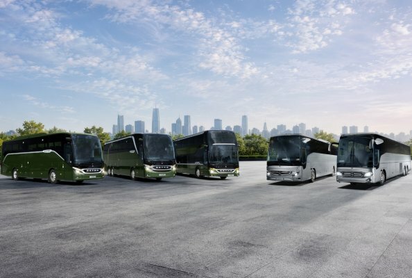 Daimler Buses Makes its Coaches Even More Efficient, Digital and Safer