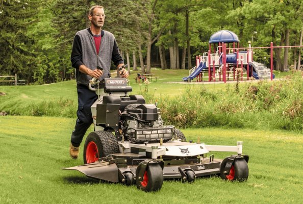  WB700 mower