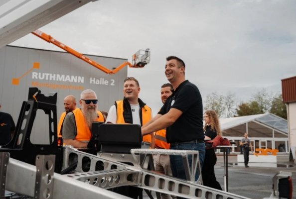 Sales & Service Partner Meeting: RUTHMANN and VERSALIFT Are Shaping the Future Together