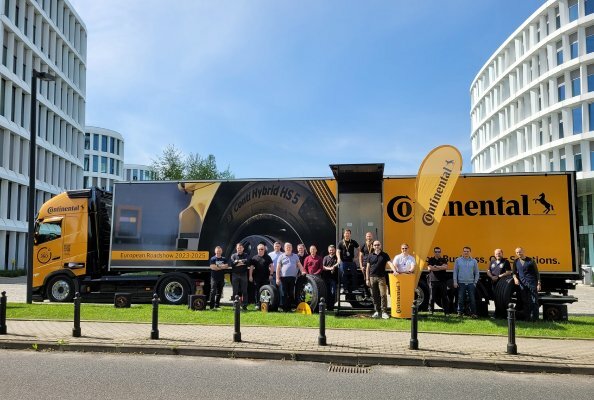 Teamwork – the ContiEuropeanRoadshow brings together Continental employees from many European countries.