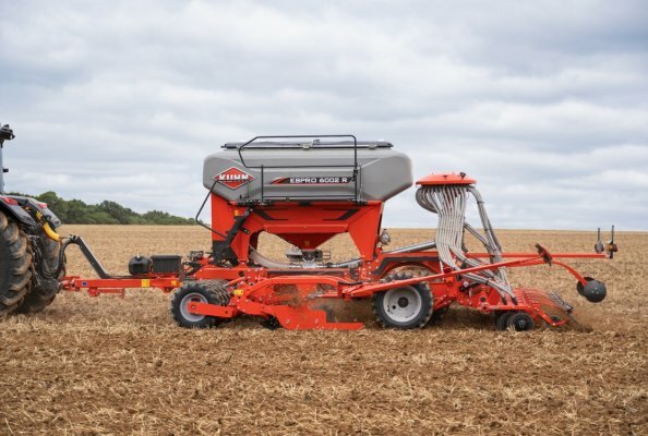 Trailed disc seed drills for min-till seeding ESPRO 1002 (R) range