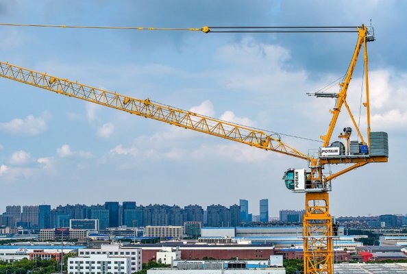 Potain Launches MCR 505 J25 Luffing Jib Tower Crane