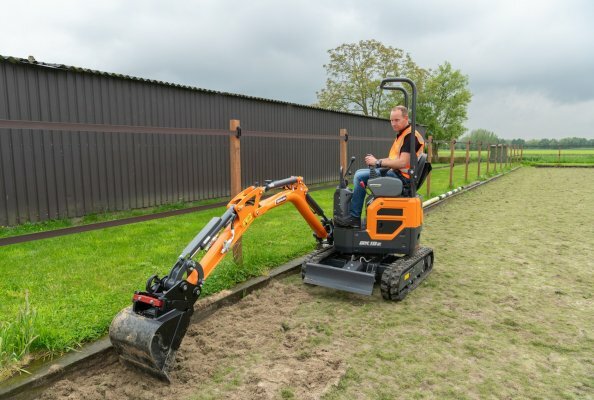 DEVELON to Premiere DX10Z-7 Mini-Excavator at Galabau
