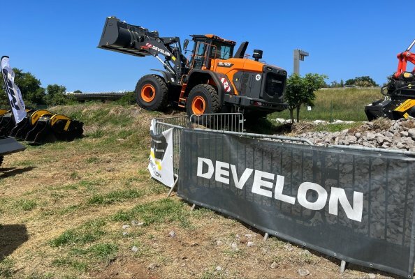 Reunion Develon XTREM PRO