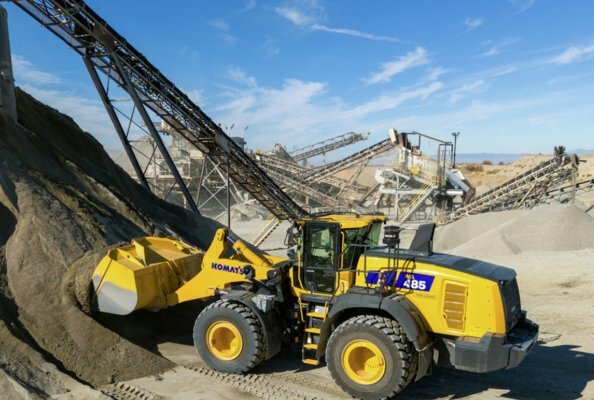 Komatsu's new WA485-11 offers a range of new productivity and efficiency features.