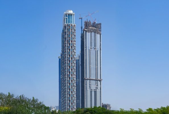 Raimondi LR213 elevates Dubai’s skyline to new heights with highest climbed crane in the region