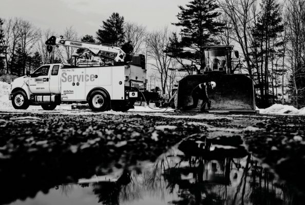 The new Services Commitment simplifies equipment ownership, and its Parts Next-Day commitment helps to get the equipment back up and running when the unexpected happens.