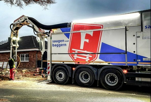 Versatile: The Dino12 suction excavator from MTS Mobile Tiefbau Saugsysteme GmbH.