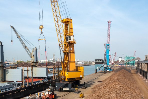 Existing fleet of Konecranes Gottwald Mobile Harbor Cranes at Marghera Port