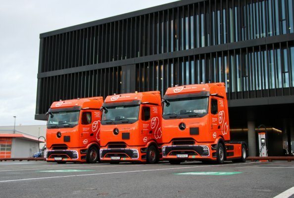 Electrically into the Future: Gebrüder Weiss Sets New Benchmarks in Heavy-Duty Transport with 14 eActros 600 Trucks
