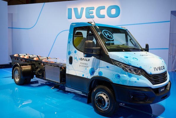 IVECO and Hyundai present the first fuel cell large van at IAA in Hanover as their partnership develops