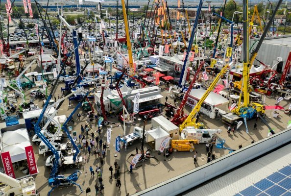 The outdoor area at GIS when held at Piacenza Expo.