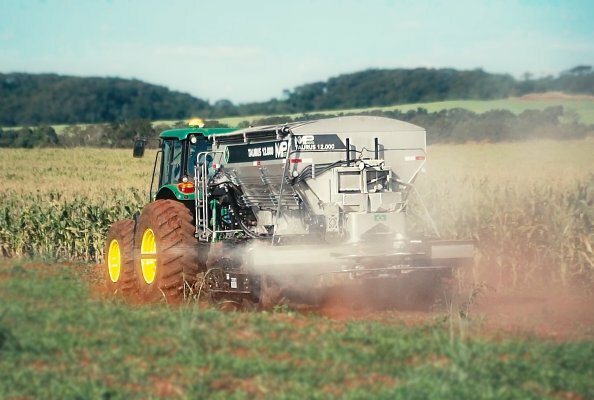 Brazilian fertiliser spreader specialist MP AGRO becomes part of the AMAZONE Group
