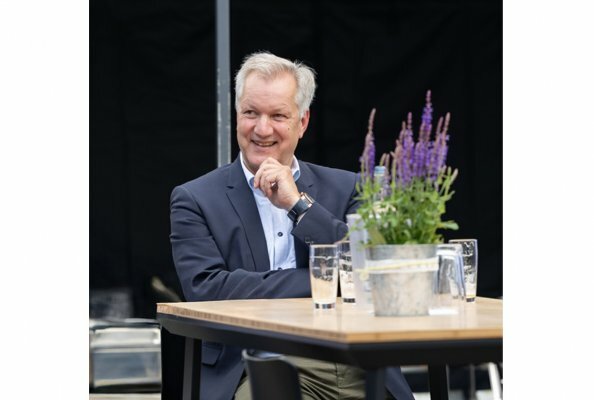 Bohnenkamp bids farewell to Thomas Pott after more than four decades with the company.