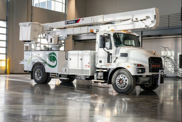 Terex Utilities Announces New Zero-Emissions Bucket Truck with More Range and Payload Capacity